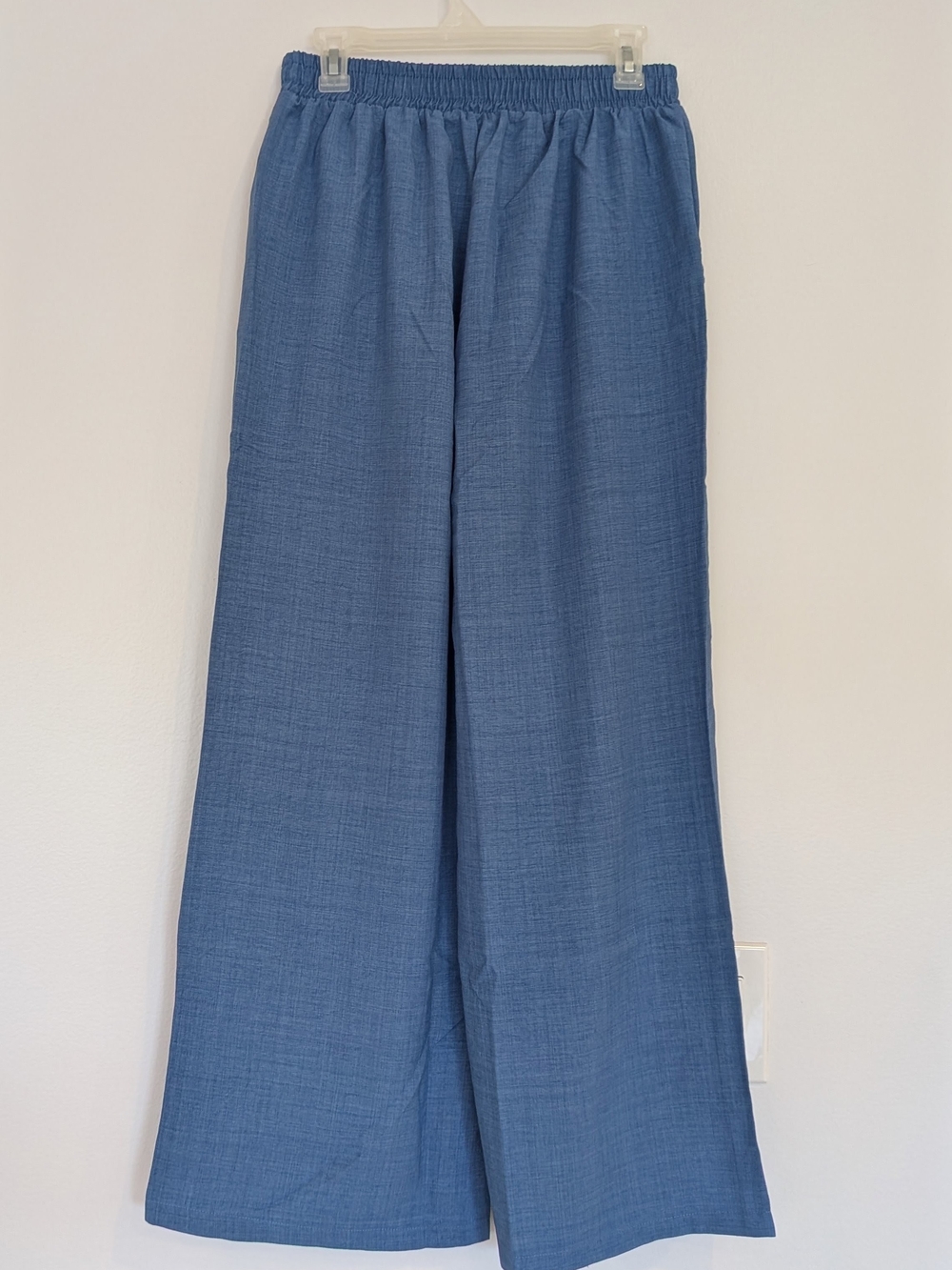Women’s Blue Wide Leg Palazzo Pants L Fits M Lightweight Gold Rhinestone NWT - Picture 13 of 14